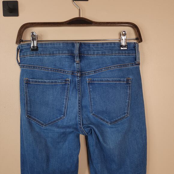 Old Navy Mid-Rise Kicker Boot-Cut Jeans for Women Size 2 - Picture 6 of 10